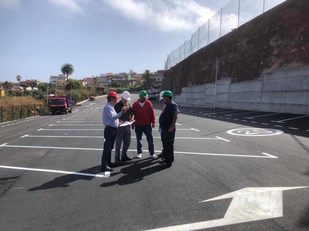 SMatanceros's tweet photo. Compromisos de Ignacio Rodríguez:

Transporte público. Seguiremos trabajando por un transporte público interior y exterior cercano y accesible; y por contar con aparcamientos disuasorios cercanos a la autopista.

#LaMatanza #ParaSeguirAvanzando #IgnacioRodriguez #VotaIgnacio 🔴🟢 https://t.co/igqkn6AC5Z