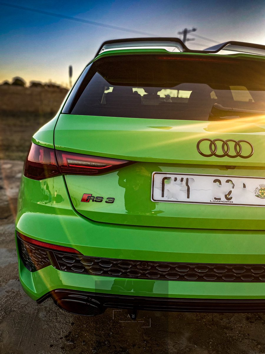 thefaketheo_'s tweet photo. Green Goblin.
#TractionOffSA
@Selobrationpxnz https://t.co/15yROU7oeD