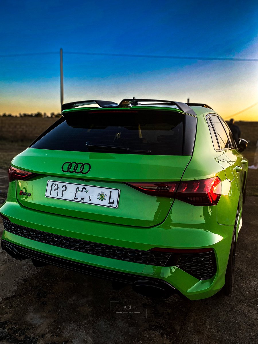 thefaketheo_'s tweet photo. Green Goblin.
#TractionOffSA
@Selobrationpxnz https://t.co/15yROU7oeD