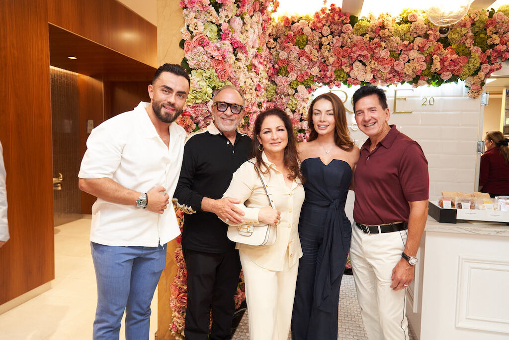 Haute Living Presents Sunday Brunch At The Romance-Filled Rose Cafe For Haute Leaders