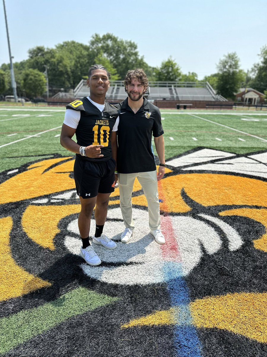 Had a great visit today and an amazing time learning about your program @RMCfootball. Thank you for the invite @waltelmo80 @JoeGlassRMC.  #AGTG #G10RYTOGOD