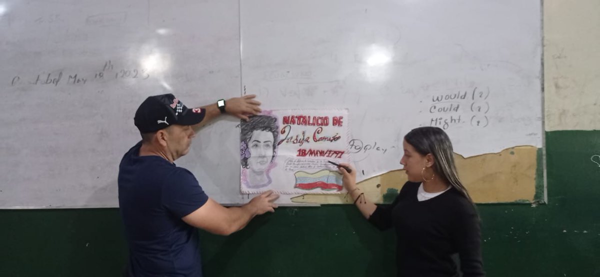 #22Mayo-La Estudiante Yonaibeth Cabrera de 4to año,expone sobre el natalicio de Josefa Camejo #18mayo1791 Considerada una joven aguerrida, triunfadora y patriota que se dedicó a luchar por el empoderamiento de las mujeres en la causa independentista.
<a href="/DivCulTach/">Div. Cultura Táchira</a>
@ZetCultural