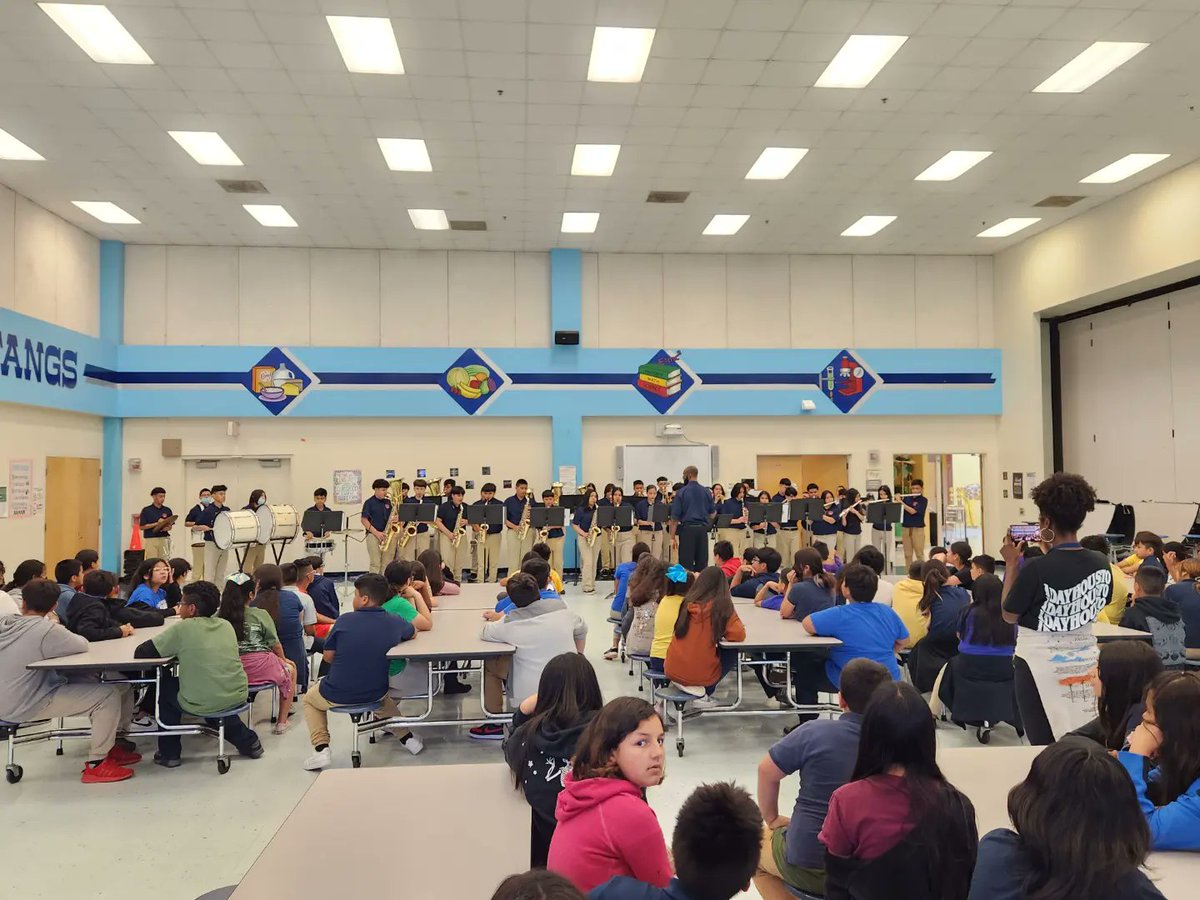 Fonville Middle School (@fonville_ms) on Twitter photo Thank you, <a href="/MorenoMustangs/">Joe E. Moreno ES</a>, for having our #FineArts programs and #athletic programs present and perform for your students! It was great to meet your 5th graders! #WeAreFonville #FonvilleFalcons #DANCE #BAND #VisualArts Thank you, <a href="/MorenoMustangs/">Joe E. Moreno ES</a>, for having our #FineArts programs and #athletic programs present and perform for your students! It was great to meet your 5th graders! #WeAreFonville #FonvilleFalcons #DANCE #BAND #VisualArts