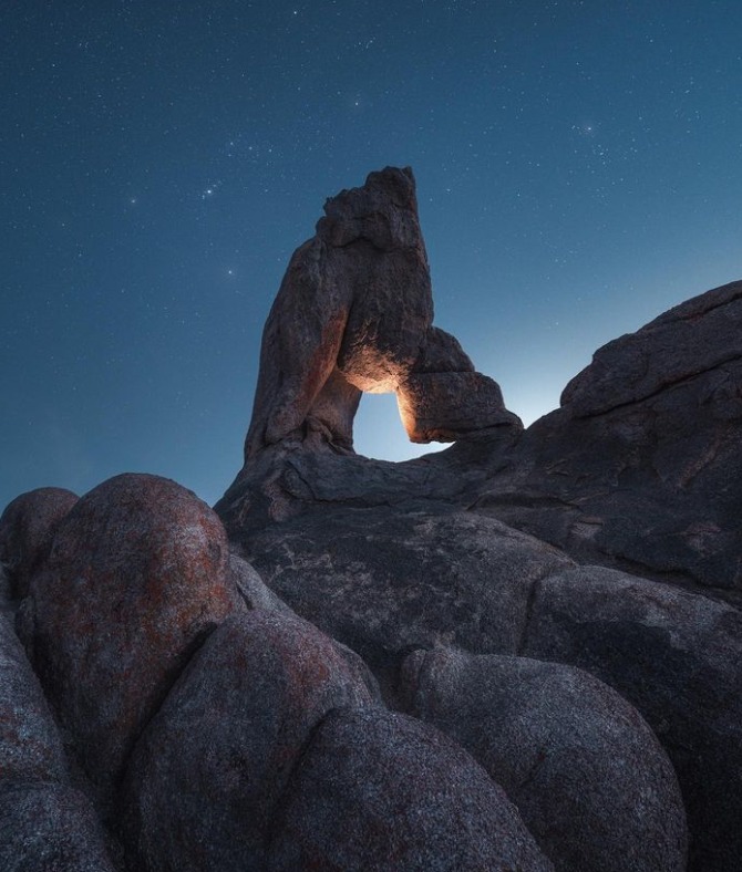 Light painting under the stars
#alabamahills #shotzdelight #visualgrams #wildcalifornia #longexpoelite #wildernesstones #moody_tones #shotzdelight #eclectic_shotz #visitcalifornia #sonyalpha #moodygrams #longexpo_hunter #longexposure_shots 
#Twitter