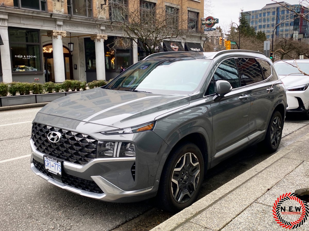 Hyundai Santa Fe (🇨🇦)

#hyundai #hyundaisantafe #hyundaigram #carsofnewwest #carsofnewwestminster #carsofvancouver #carsofwongchukhang #carsofinstagram #cargram #carspotting #instacars #compactcrossover #crossoversuv #SUV