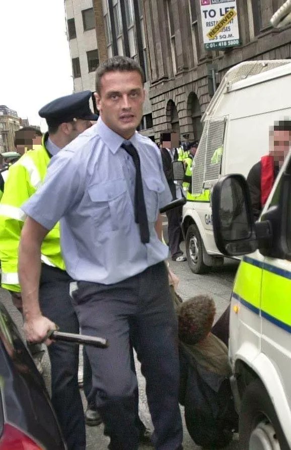 Gardai pursuing a 'strategy of consensus' with the left