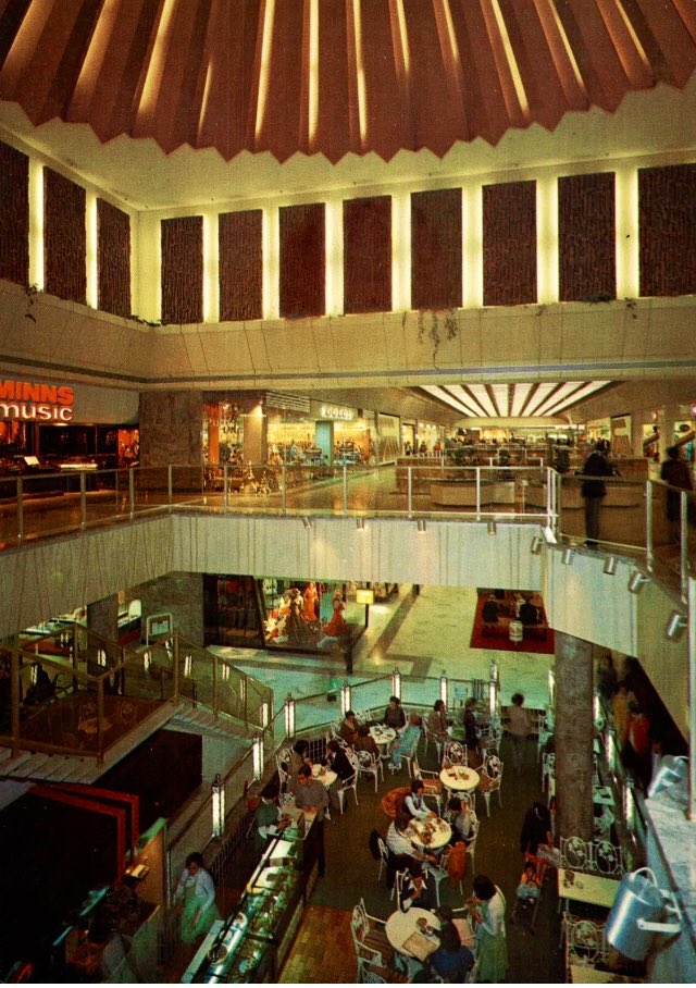 Fridericus🏴🥀 on Twitter "RT OldLondonW14 The glories of 1970’s Brent Cross Shopping Centre
