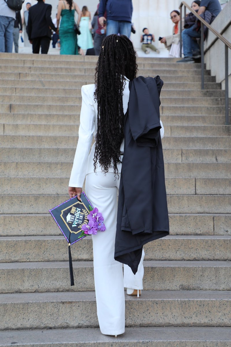 AalayahEastmond's tweet photo. This weekend I GRADUATED College! B.A. in Criminal Justice👩🏾‍⚖️

These past 4 years have been so memorable! #classof2023 https://t.co/XVEjELYUKz