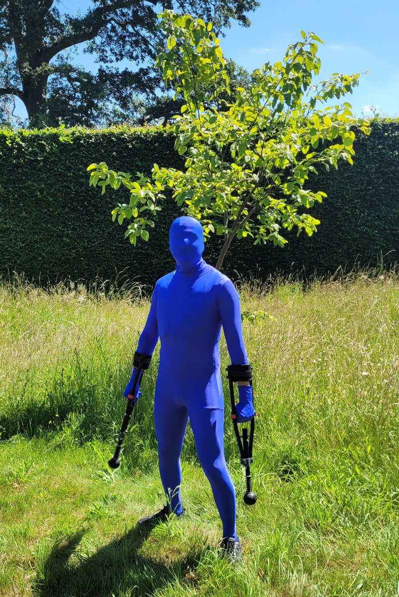 Chuffed to bits to be able to see the before and after shots of the work myself and Hayward Ho did as the vfx reference for bears on season 3 of <a href="/TheGreatHulu/">The Great</a> 

Amazing job from the animation