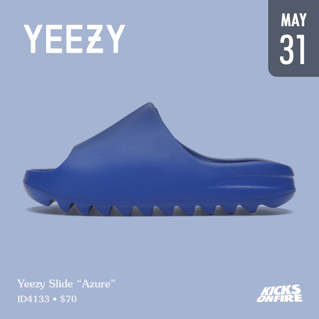 Yeezy Slide “Azure” 💙✨ Hype for this comeback ?