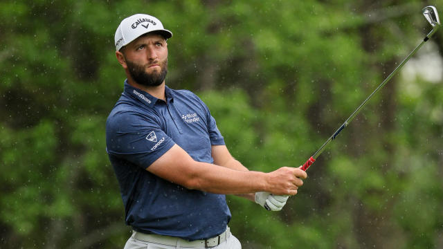 Jon Rahm held the top spot in the world golf rankings following the Genesis Invitational, but Scottie Scheffler replaced him yesterday after tying with Viktor Hovland for second place in the #PGAChampionship. 

#Golf #Sports https://t.co/ptlvvzfprJ