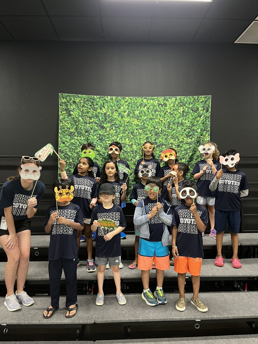 Ms_Weir_'s tweet photo. Field Day was so much fun! ☀️ https://t.co/Ye98fKYTcR