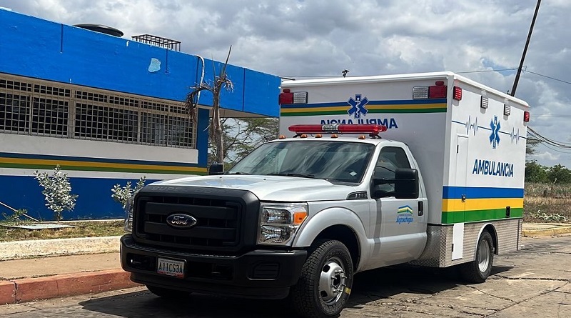 Entregan nueva ambulancia al Hospital de Clarines en Anzoátegui

#ConMaduroMásEducación

vtv.gob.ve/entregan-nueva…