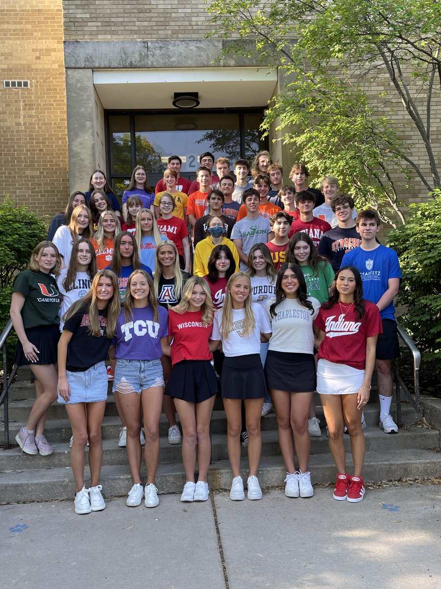 wssd101's tweet photo. Laidlaw Class of 2016! #AlwaysaLeopard... #AlwaysaBulldog ...#AlwaysD101  We wish you the best! Congratulations! https://t.co/8RGvKm4jGz