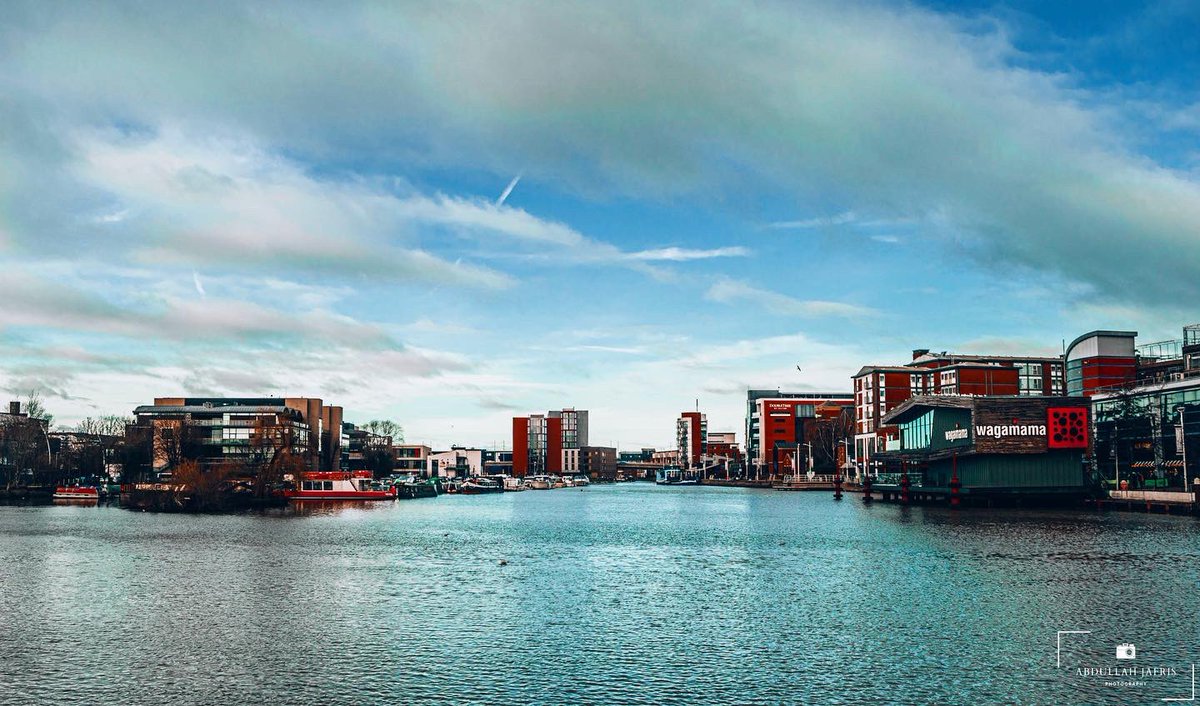 abdullahj's tweet photo. βDiving into the weekend like πβ - Discovering the beauty of Brayford Pool.
π Brayford Pool, Lincoln, Lincolnshire, UK π¬π§.
#photography #nikon #lincoln #lincolnshire #lovelincoln #lovelincolnshire #walkinglincolnshire #brayfordpool #withamriver #fossdyke #visitlincoln #travel https://t.co/8w3EePOIEb