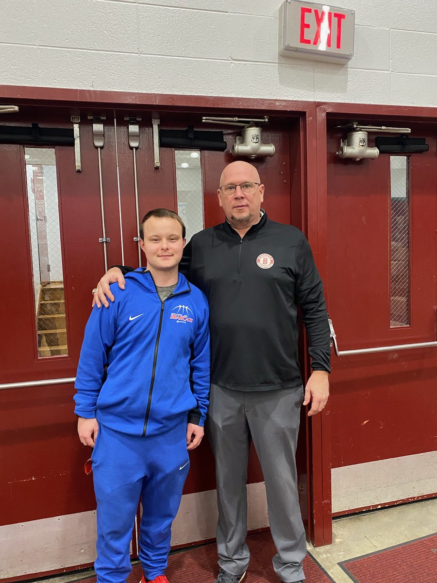 Chris Renner tweet media