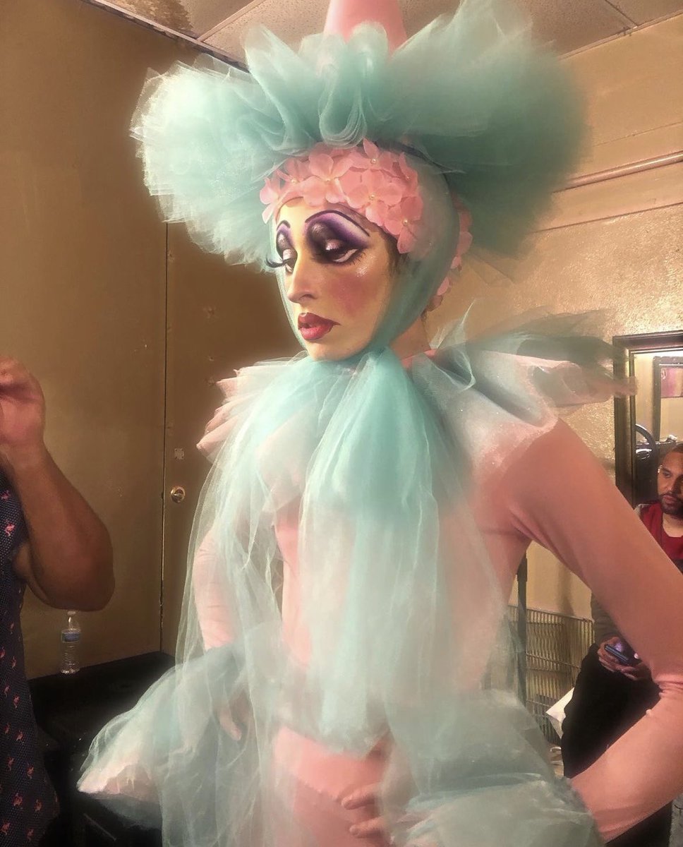 Slaughtered Vomit Doll on Twitter "How I look with she/her in my bio"