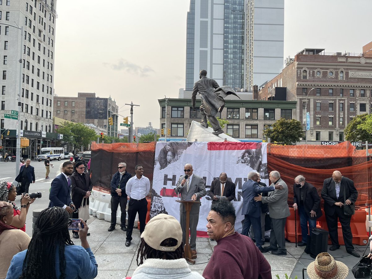 dcpmdpc's tweet photo. Fight for affordable housing! #HarlemsLastStand https://t.co/Kx2TtCiZYr