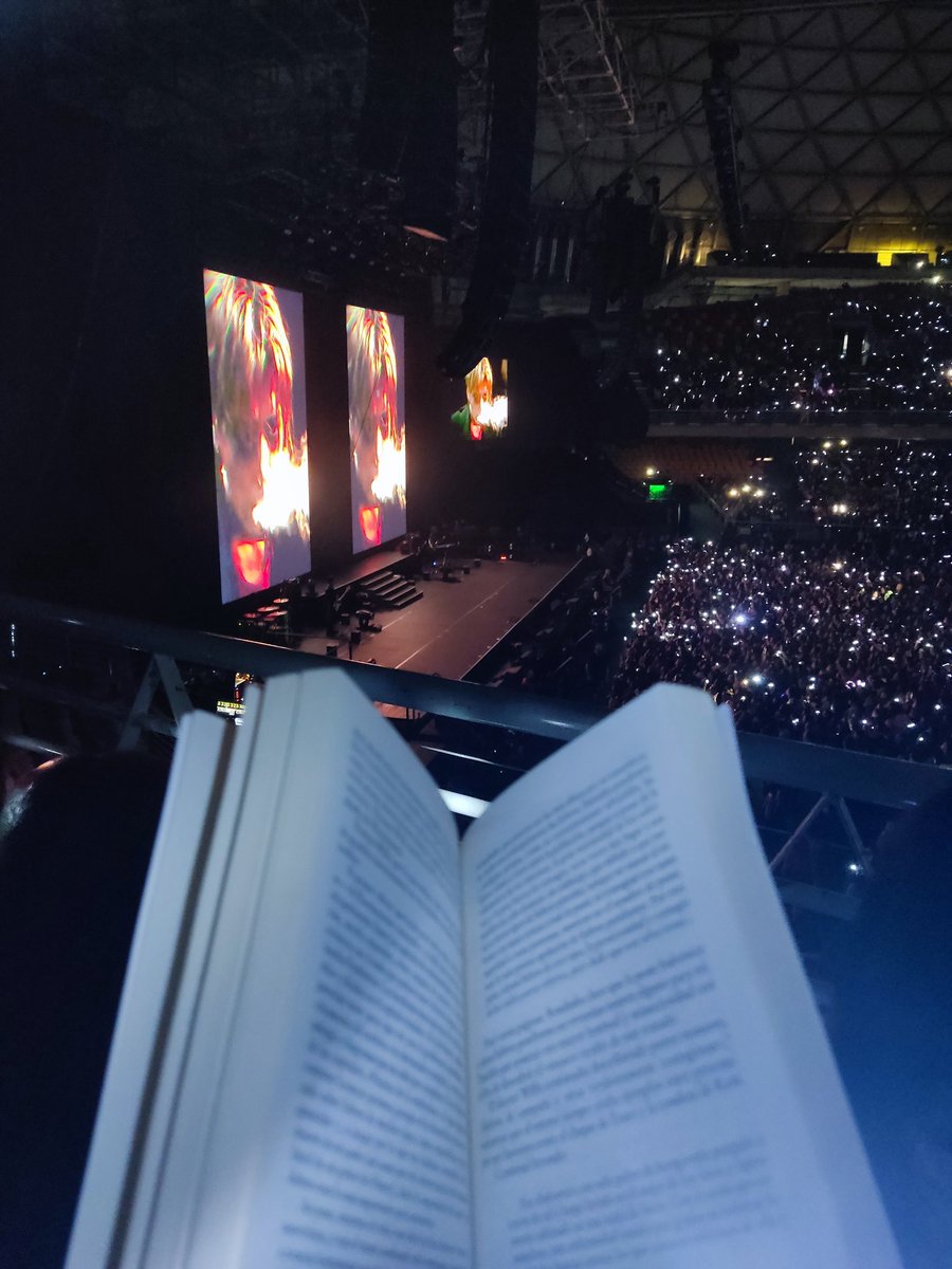 shinjipoto's tweet image. Ustedes creen que Jackson wang se enamore de mi