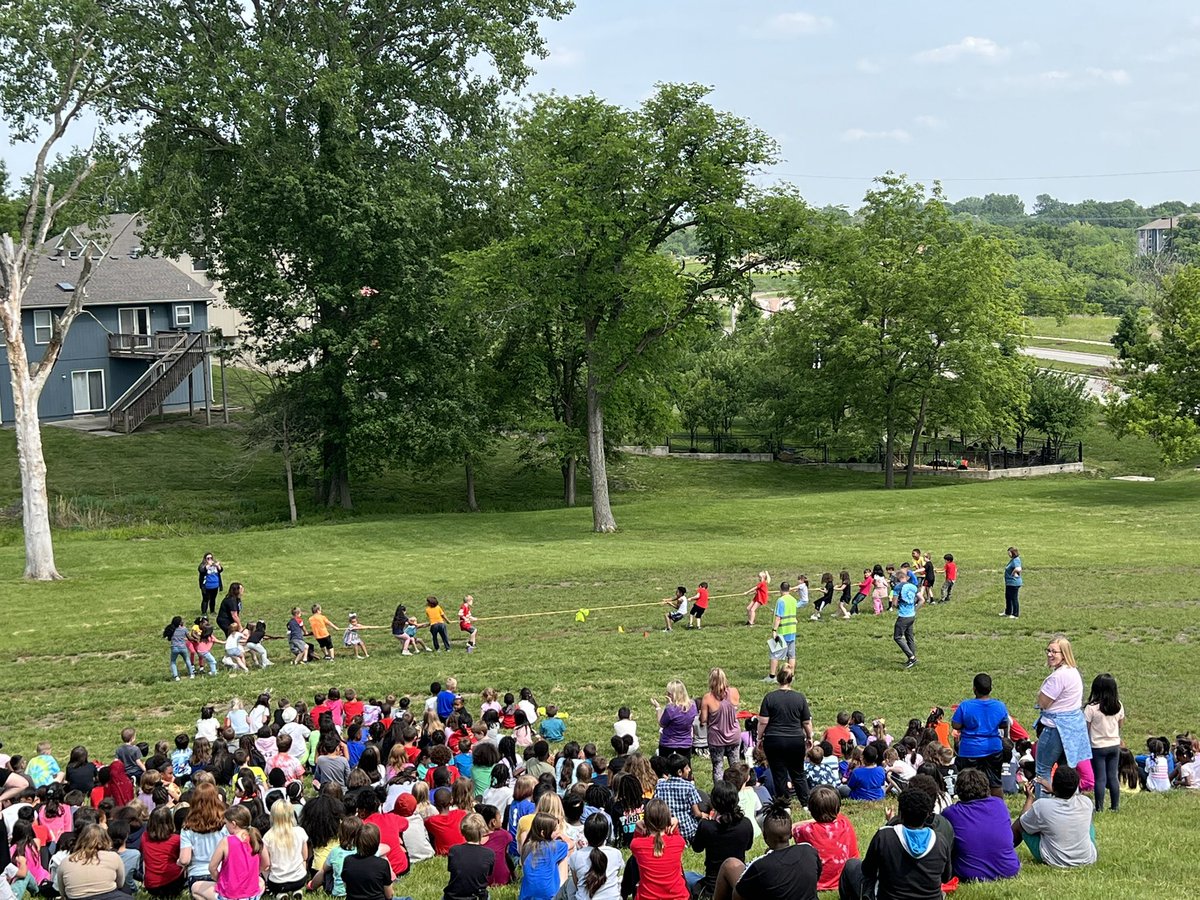 Roller skating and Tug of War at WEES today. #ActiveEagles <a href="/EaglesWees/">WEES_Eagles</a>