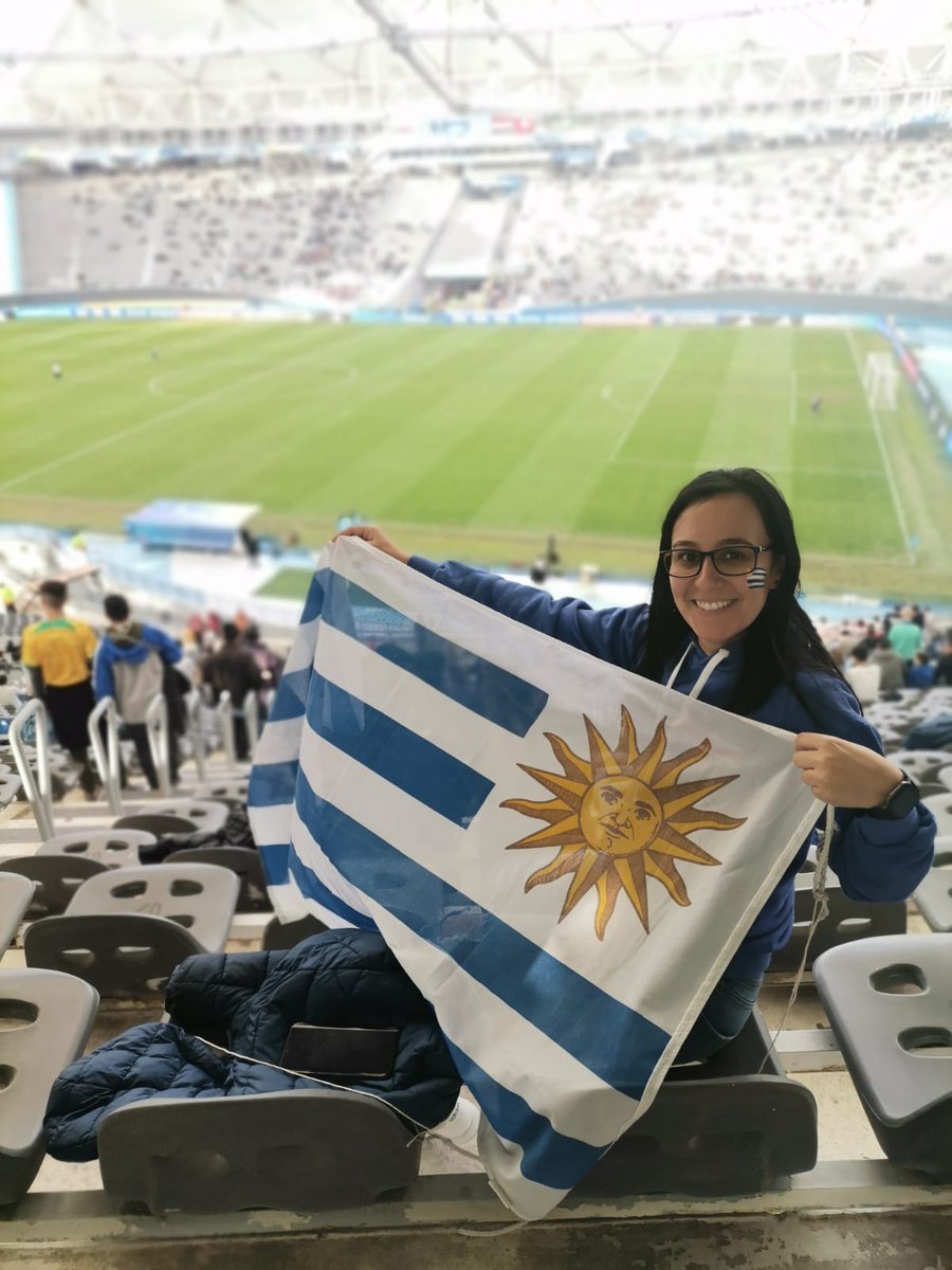 cynthiaviviana1's tweet photo. Mundial sub20 y alentando a Uruguay noma 🇺🇾
.
.
#MundialSub20 #Uruguay #celeste #arribalaceleste #victoria #alentar #seleccionUruguay https://t.co/Ngd8F3zMc6