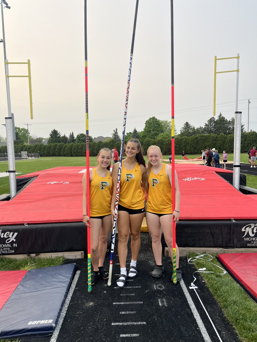 Coach Boockmeier tweet media