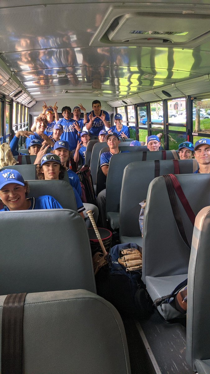 This is what the aftermath of a ⚡⚾ state tourney win looks like! The 12 seed Blue Streaks knocked off the 5 seed Summit by a score of 5-3 in Summit!! So proud of this crew...