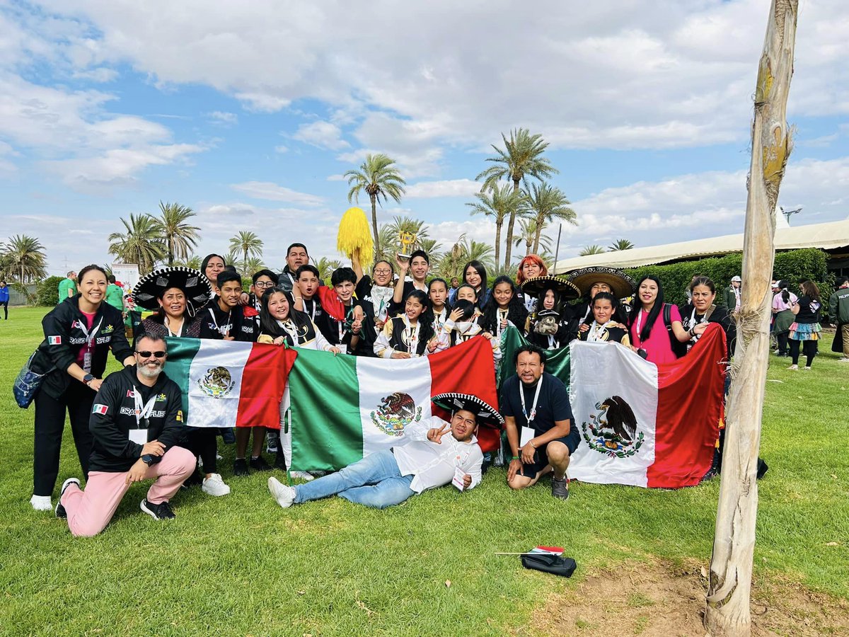 FLL_MX's tweet photo. Felicitamos a los equipos Black y White Dragonflies del Colegio Valle de Filadelfia Santa Cruz Atizapán por su extraordinaria participación en el evento FIRST LEGO League Open International Morocco 2023.🤖🥳 

#FLLMéxico #FundaciónRobotiX #SUPERPOWERED #FIRSTENERGIZE https://t.co/VpHjPxg2D4