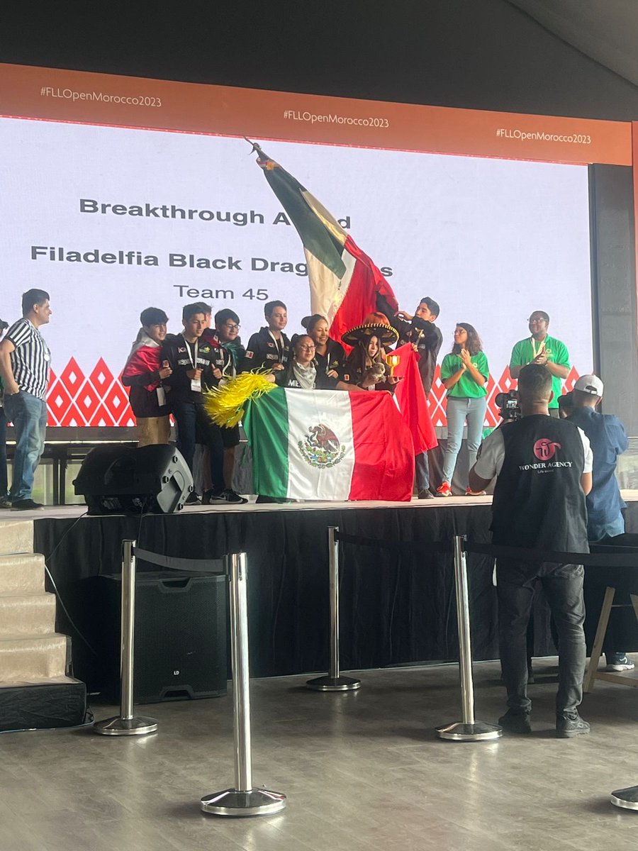 FLL_MX's tweet photo. Felicitamos a los equipos Black y White Dragonflies del Colegio Valle de Filadelfia Santa Cruz Atizapán por su extraordinaria participación en el evento FIRST LEGO League Open International Morocco 2023.🤖🥳 

#FLLMéxico #FundaciónRobotiX #SUPERPOWERED #FIRSTENERGIZE https://t.co/VpHjPxg2D4