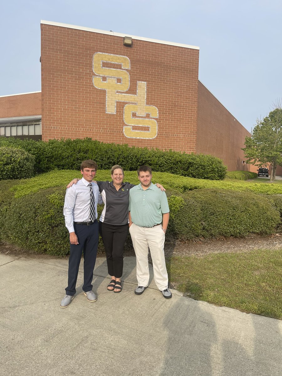 PackerEngineers's tweet image. CTE Signing  Night at SHS!! We are honoring FAME Apprenticeship students Nick Evans (signing on with Altria) and James Stephens (signing on with EPT)…these guys will have a bright future in advanced manufacturing!! @CentralVafame @IWCSchools