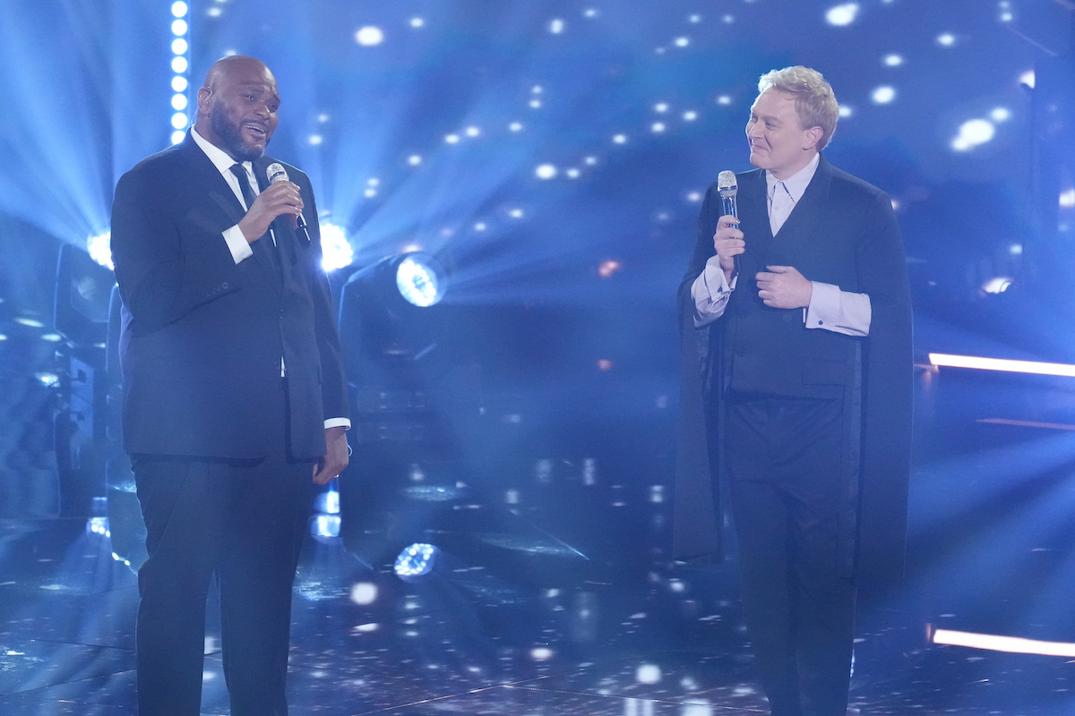 MaryColurso's tweet photo. Birmingham's @RubenStuddard and former rival @clayaiken performed a blockbuster duet on this year's @AmericanIdol finale. Watch it here: https://t.co/QhIDd2VnIP https://t.co/a470iwCbHY