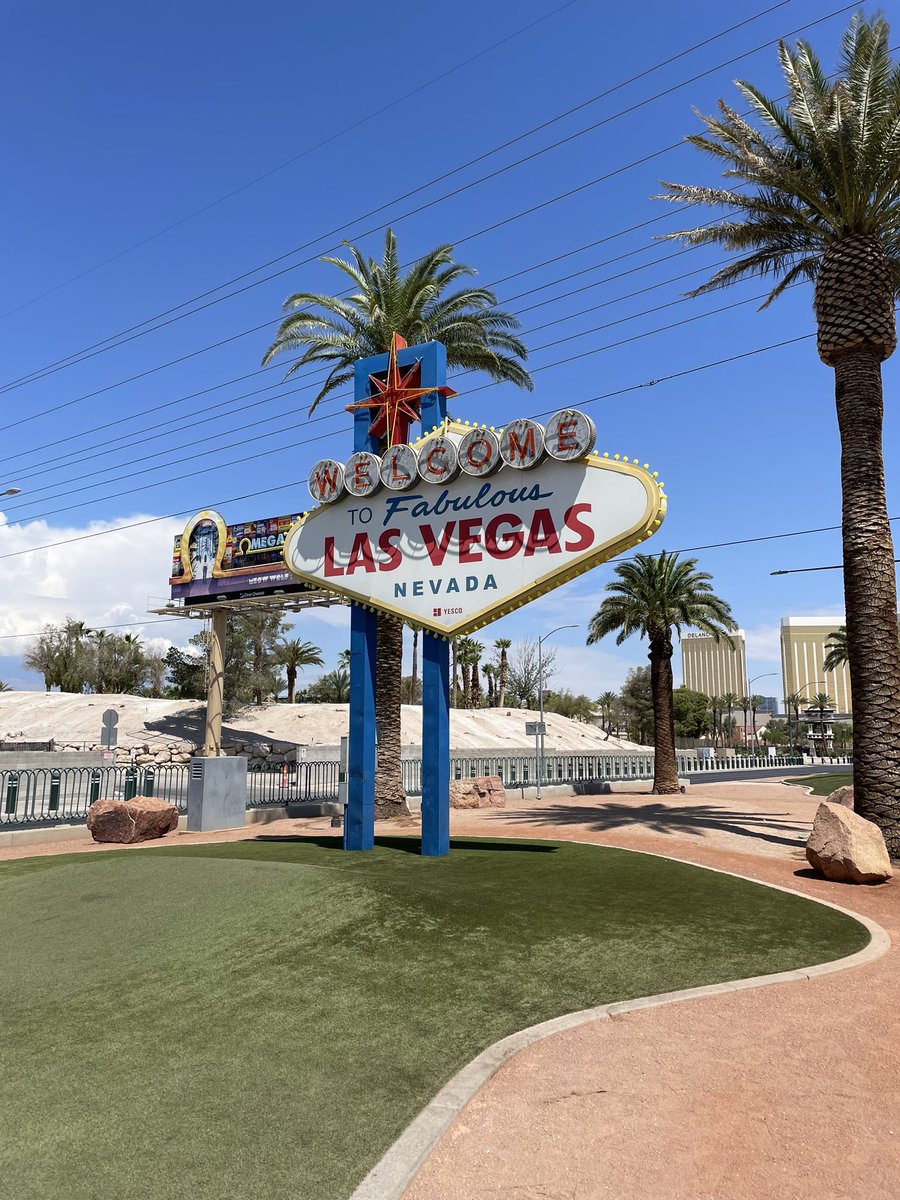 So proud to be present and receive a Sage Award of our work on Sage BI Reporting. #SageLV23 <a href="/SagePartners/">Sage Partners</a> 💚 <a href="/infineo/">Infineo</a>