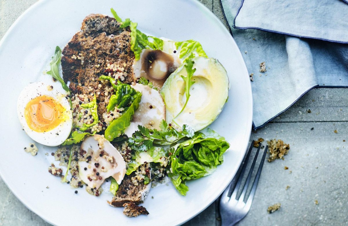 Il est conseillé de prendre une collation, voire un repas complet dans les 2 h qui suivent une séance, en fonction de l’intensité de l’entraînement ! 
On vous en dit plus dans l'article ci-dessous ! 🥗 mon.conseilpro.link/r/mts3n-s
