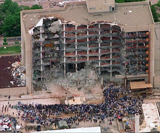 60,000 pounds of an explosive ammonium nitrate lost during sealed rail shipment transporting from Wyoming to California in April, still unknown to what happened. 🤬

Only 4,000 pounds was used in Oklahoma City bombing in 1995.
#ammoniumnitrate #UnionPacific