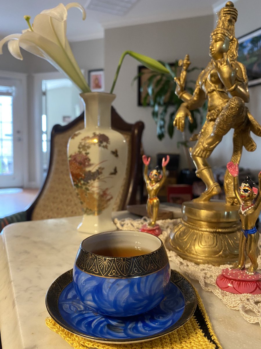 Kai (my #gradstudent) and I have birthdays one day apart and we both love #collecting #teacups. We had to #pose after a long day of #summerresearch with the cups we gifted each other. What a joy and honour working with these kids :)