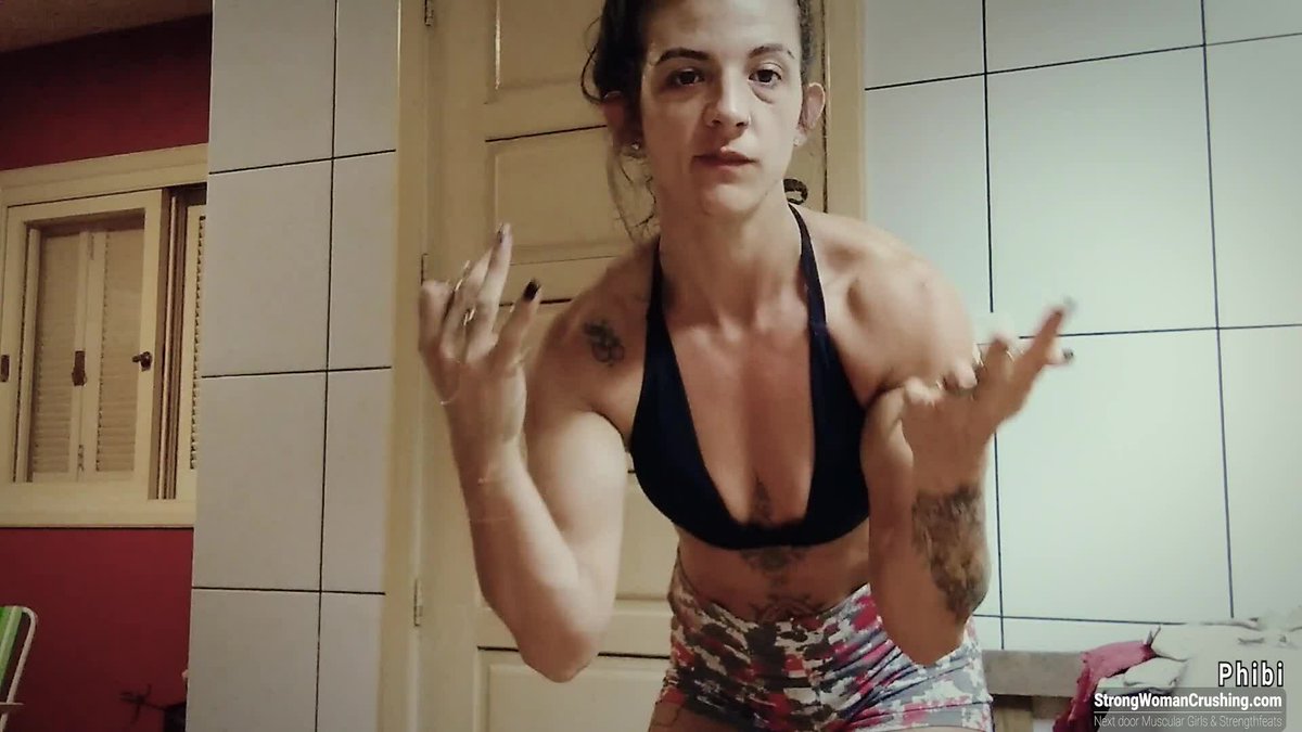 CrushingWoman's tweet photo. Phibi uses her muscles and rips a metal chain
Link:
https://t.co/V8Gt00mbpk

#Phibi
#Chain Ripping
#featsofstrength
#flexfriday
#musclegirl
#筋肉女子 https://t.co/7xXlxyhsGt
