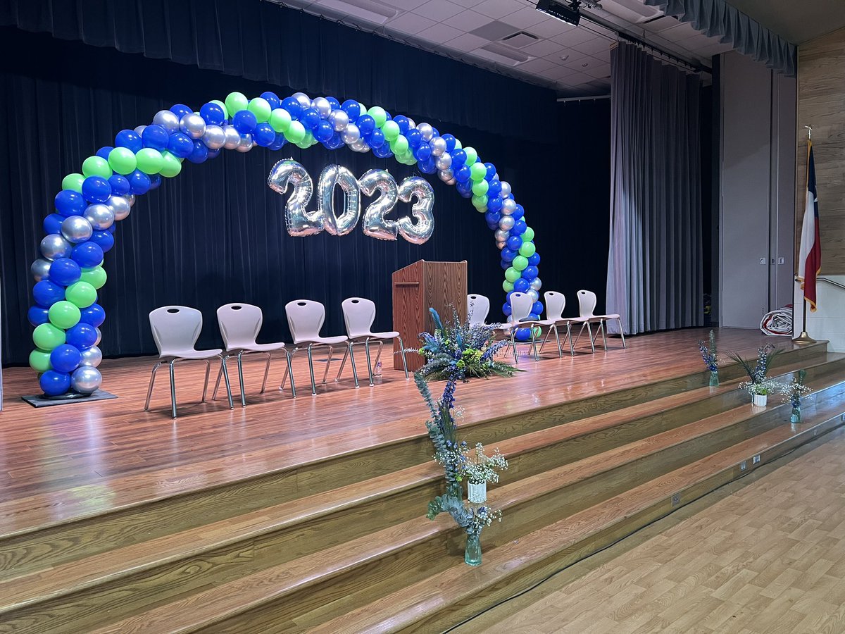 Celebrating + sending off our first group of 5th graders tonight at @campbellcubs. 🐻💙💚 

They are ready for @AdamsVikings! #ACEcubs #WeLeadTx @KatyISD