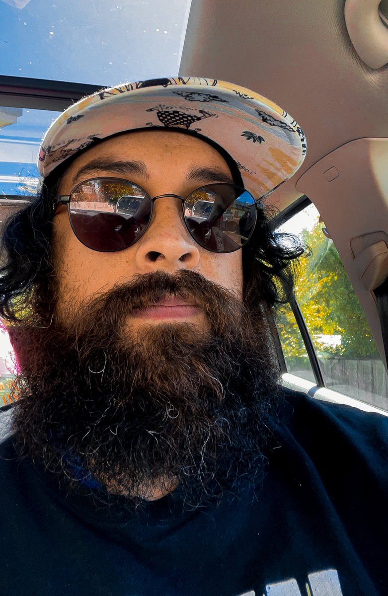 Emmy on Twitter "RT this pic with a selfie in your car"