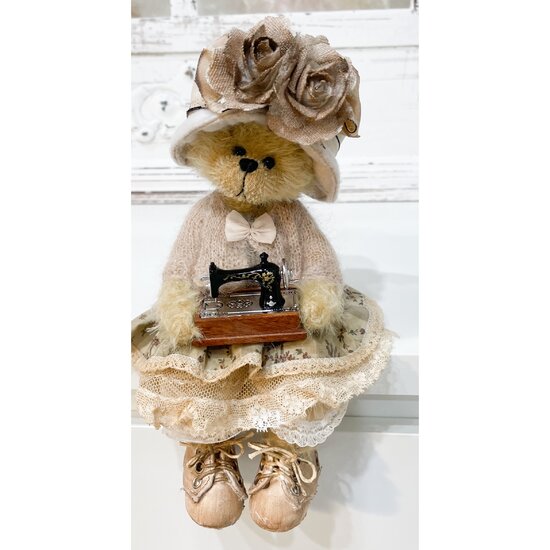 Sewing Sadie by Shaz Bears bearpile.com/t/342843  #OOAKbear #artistbears #bear