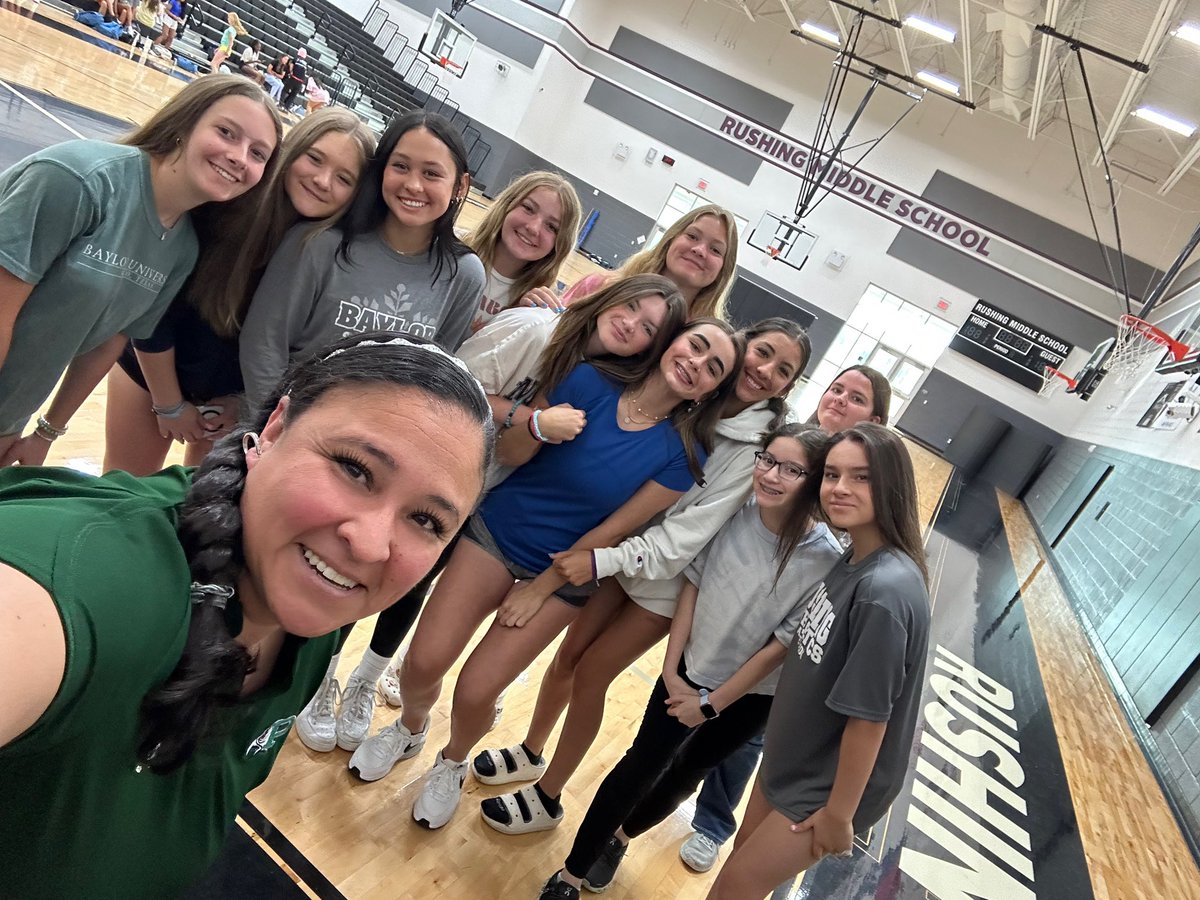 CoachBerSosa's tweet image. Fantastic way to start Monday‼️ #HelloClassOf2027 #FromRaptorsToEagles #ItsGoTime 

@GirlsRushing @ProsperRushing @ProsperHS @PISD_Athletics @CoachMillsap @Coach_Moore5 @Coach_Rachal