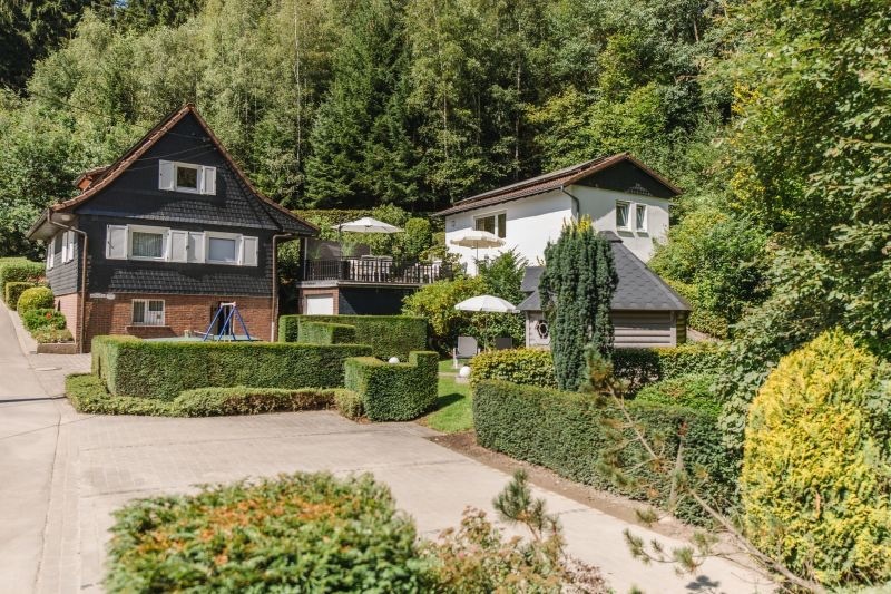 fewostay's tweet photo. Ferienhaus ID 5117 in Eslohe. Das Ferienhaus bietet Ihnen unvergessliche Ferien in sonniger, ungestörter Lage. Hochwertige Boxspringbetten in allen drei Schlafzimmern ... - #Ferienhaus für 6 bis 7 Personen in #Eslohe - #Deutschland - #Nordrhein https://t.co/chNkkIk3wf https://t.co/7Lud7Wz0cO