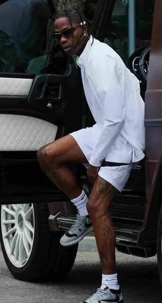 Fullress on Twitter "トラビス・スコット × ナイキ マックアタック (Travis Scott NIKE MAC ATTACK) 1984年に登場したテニスプレーヤー