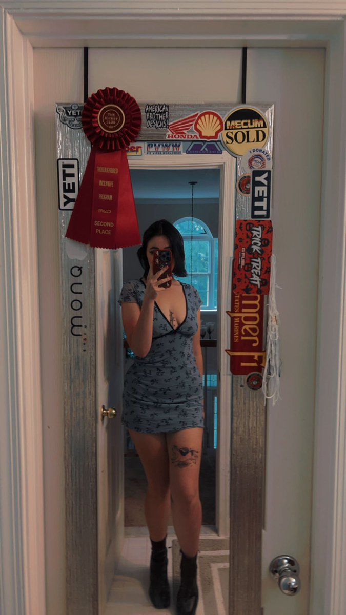 Peytonmae_'s tweet photo. hi :) https://t.co/JHkVTSx6QD