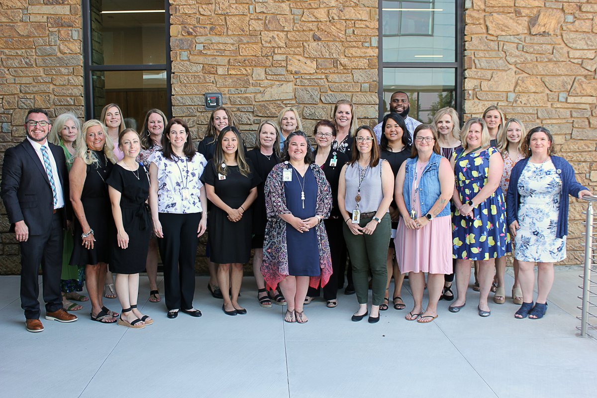 Board mtg: The board recognized the graduates of the EMS ISD Aspiring Administrator Institute and the EMS ISD Aspiring Leader Institute. We are #EMSproud of these leaders expanding their knowledge and skills to further serve the students and staff of EMS ISD.