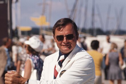 ronaldoninal623's tweet photo. Buddy Melges, American Sailing Champion, Dies at 93 https://t.co/jPAzYDcl3r Sailboats and Sailing, America's Cup, Deaths (Obituaries), Olympic Games (1972) Sports May 23, 2023 at 06:09AM https://t.co/HpRG7yt9ux