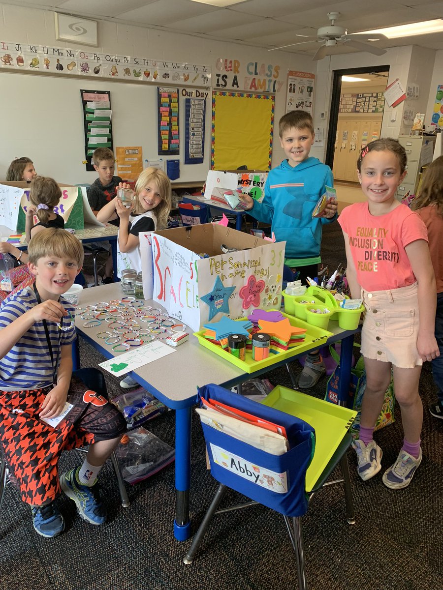 mrslangersclass's tweet photo. Mini-Society is officially open for business! These students are so creative! From mustaches on a stick to snow globes to hand-sewn stuffies, this class is full of amazing producers! #thisischagrin #supersecondgraders #minisociety https://t.co/2AZCIuIffc