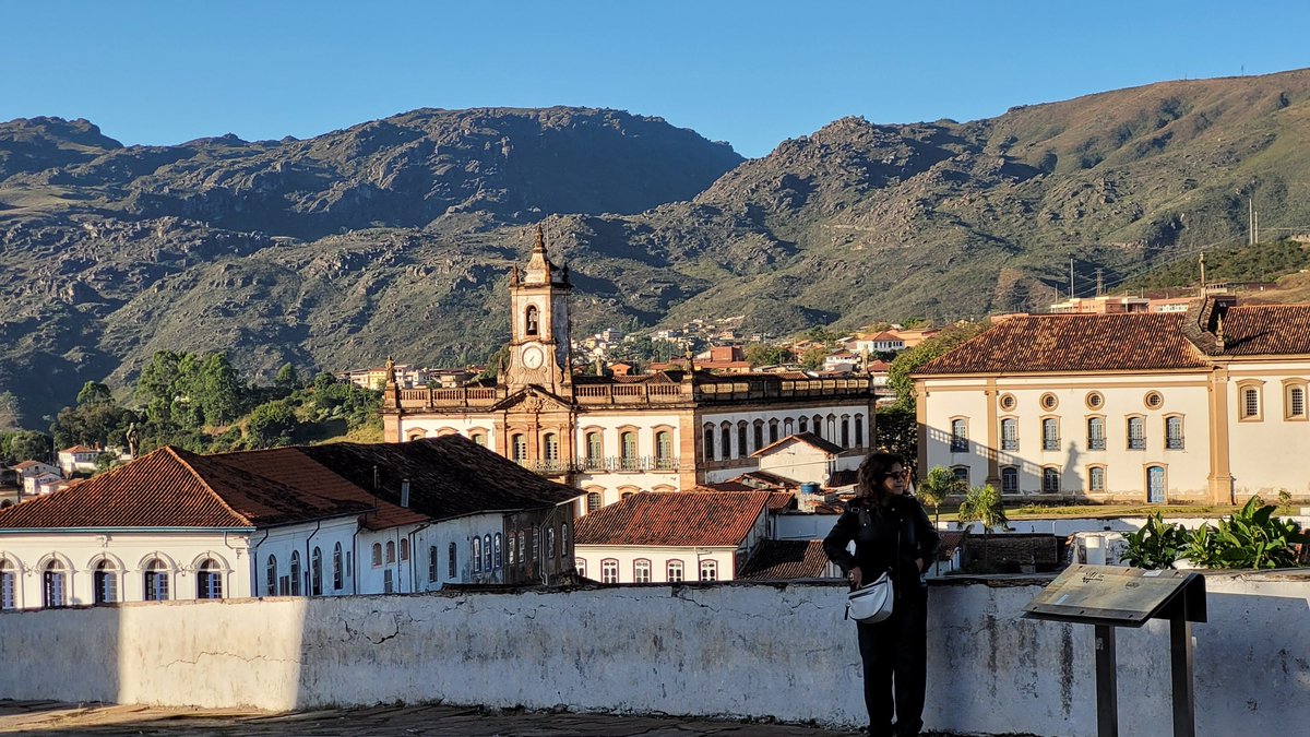 abragasOK's tweet photo. Today, enjoying Ouro Preto and the excellent #EOSBF-2023, 2023 Autumn Meeting of the Brazilian Physical Society. Many thanks to the Brazilian colleagues for inviting me to this exciting meeting
#OuroPreto https://t.co/rB09JQrBxH
