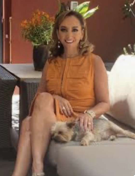 ryo_hermoso's tweet photo. Por quién de ellos 4 votarías para presidente de México en 2024 ?🥳

Para ti quien de ellos le gana a la corcholata de López ? 

1 - Claudia Ruiz 
2 - Lilly Téllez 
3 - Enrique de la Madrid 
4 - Santiago Creel 

Voten 👇🙋‍♀️ https://t.co/pYj6Rcb7i7