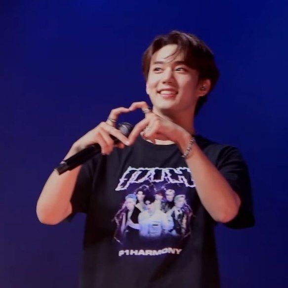 HwangIntakBR's tweet image. 🎈| #INTERAÇÃO • Iai P1eces, vamos interagir um pouquinho?

Queremos saber de vocês como está o coração para o show do P1harmony.É seu primeiro show ou  já foi em outro evento de kpop?

Respondam usando as tagas para o comeback:

#JUMP #ALLIN #P1H_ALL_IN
#P1Harmony #피원하모니