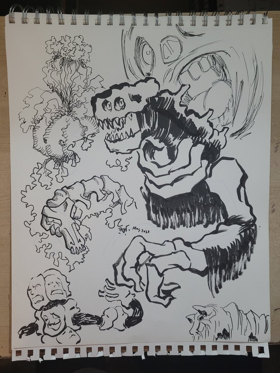 Felt an itch to draw a few monsters and creepy creatures.
#art #inkart #monster #creature #sketchbook